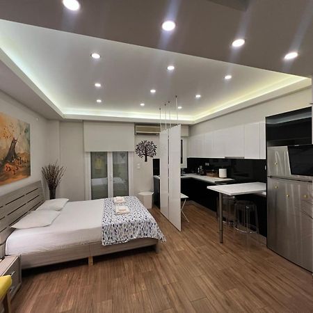 Apartment Perraivou Athens Exterior photo